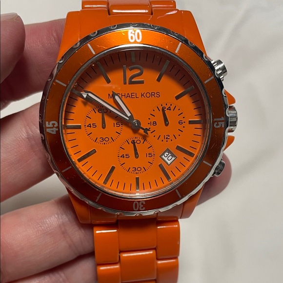 Vintage Michael Kors Orange Chronograph Watch - Picture 2 of 9